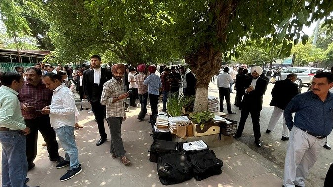 पंजाब एवं हरियाणा हाईकोर्ट को बम से उड़ाने की धमकी, परिसर खाली कराया गया